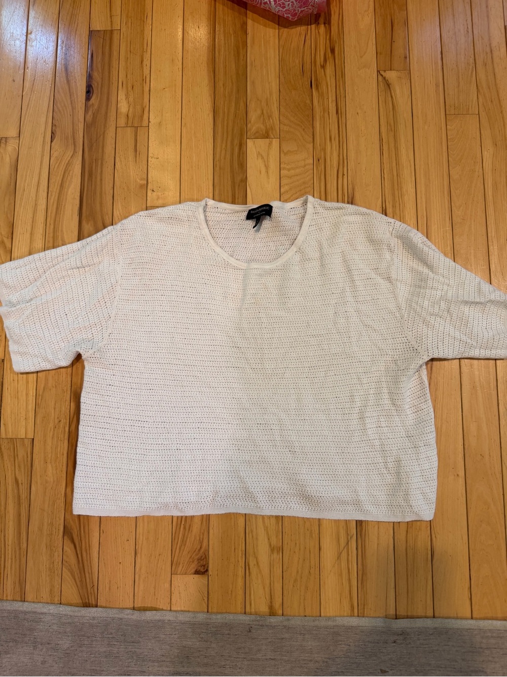 Banana Republic Cream Knit Cropped Scoop-Neck Top